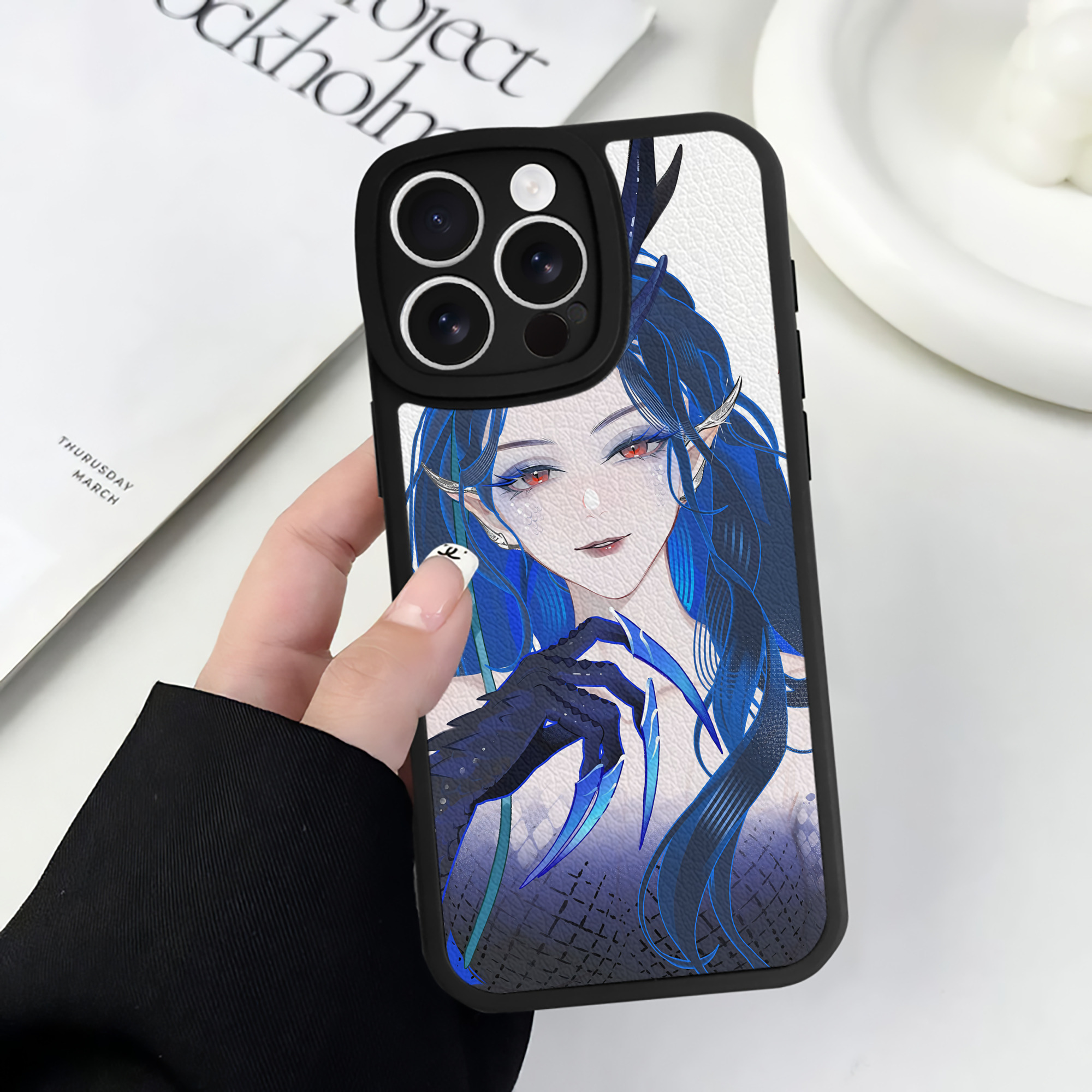 （画像用） Ne Zha 2 ナタ 魔童の大暴れ 【iPhone 16シリーズ対応】シリコンスマホケース（レザー調） 材質：シリコン